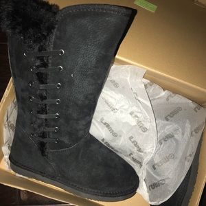 Black Lamo winter boots